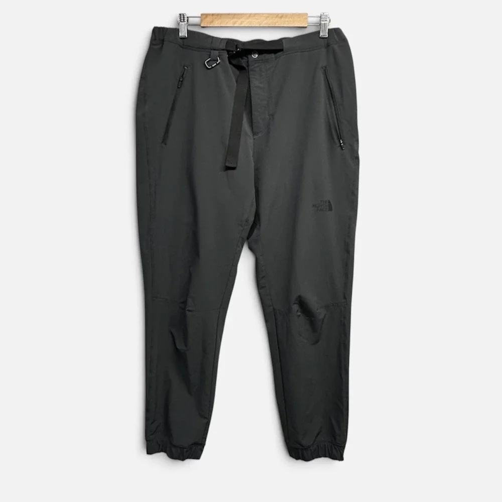 The North Face Paramount Pro Jogger Pants Men's Large Grey Flashdry-XD  Belted